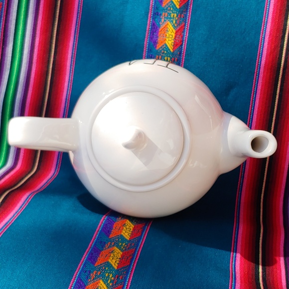 Rae Dunn Tea Ceramic Tea Pot Holds 6 Cups - Picture 12 of 16